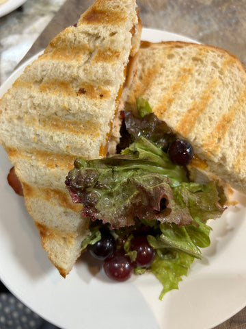 Cafe, CCF Chicken Sandwich w/Bacon & Cheddar